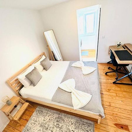 Lisbon City Center Flat For 6 Pp Buitenkant foto