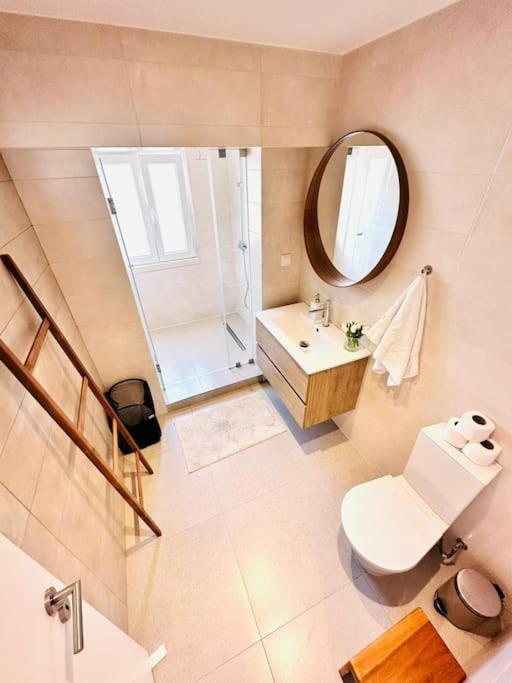Lisbon City Center Flat For 6 Pp Buitenkant foto