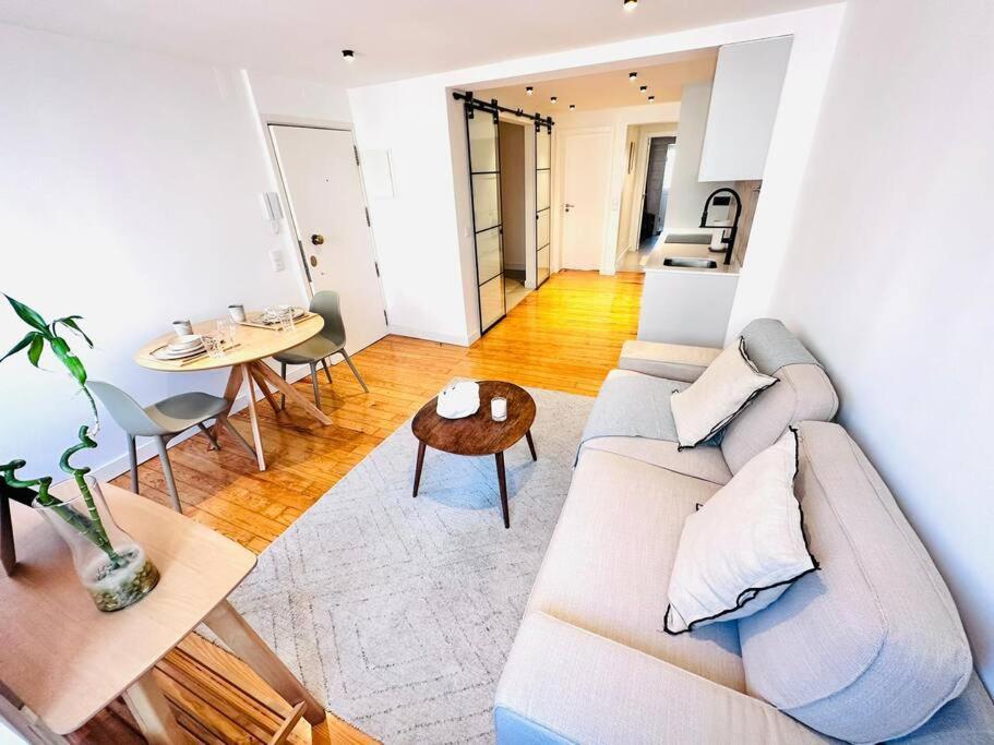 Lisbon City Center Flat For 6 Pp Buitenkant foto