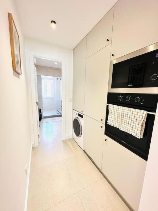 Lisbon City Center Flat For 6 Pp Buitenkant foto