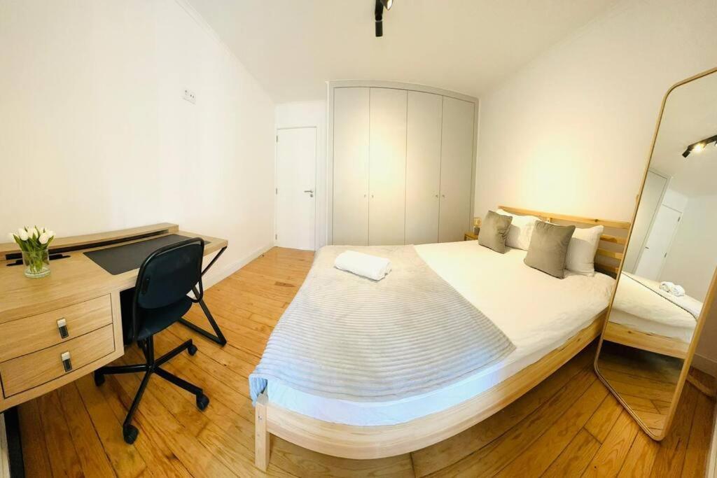 Lisbon City Center Flat For 6 Pp Buitenkant foto