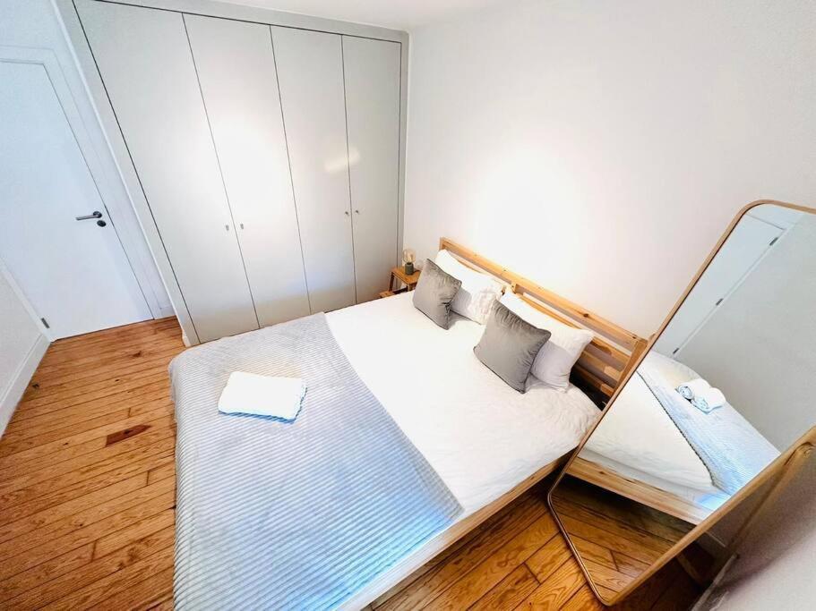 Lisbon City Center Flat For 6 Pp Buitenkant foto