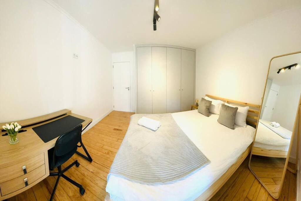 Lisbon City Center Flat For 6 Pp Buitenkant foto