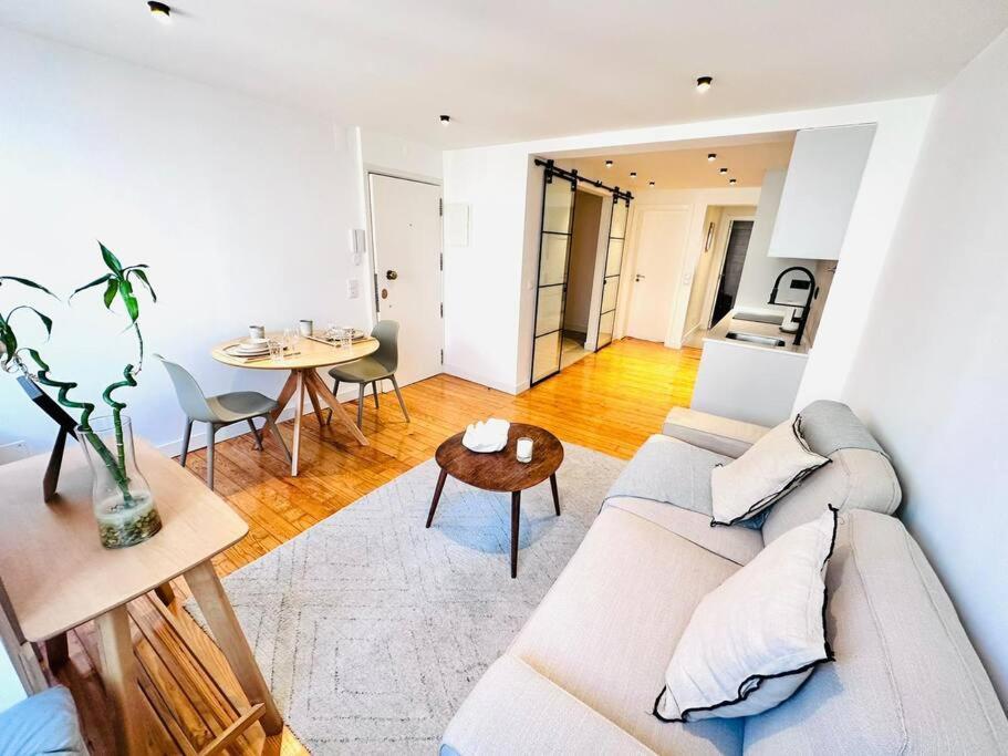 Lisbon City Center Flat For 6 Pp Buitenkant foto